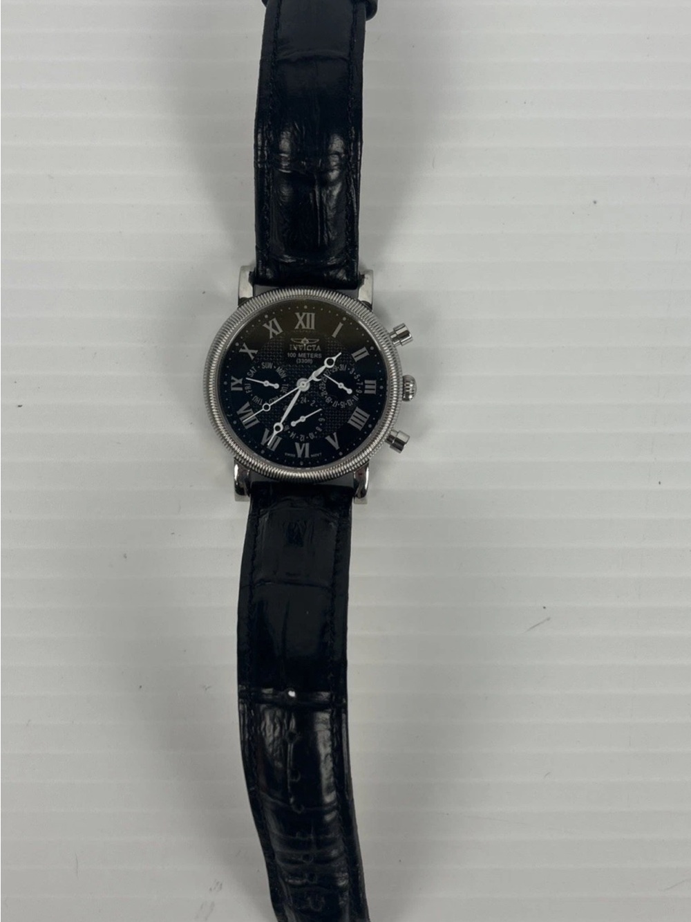 Mens 2880 INVICTA Coin Edge Day Date Quartz Watch.